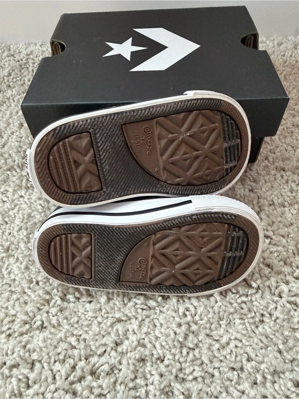 Converse kids low